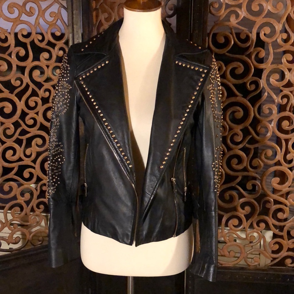 Bomber leather jacket.